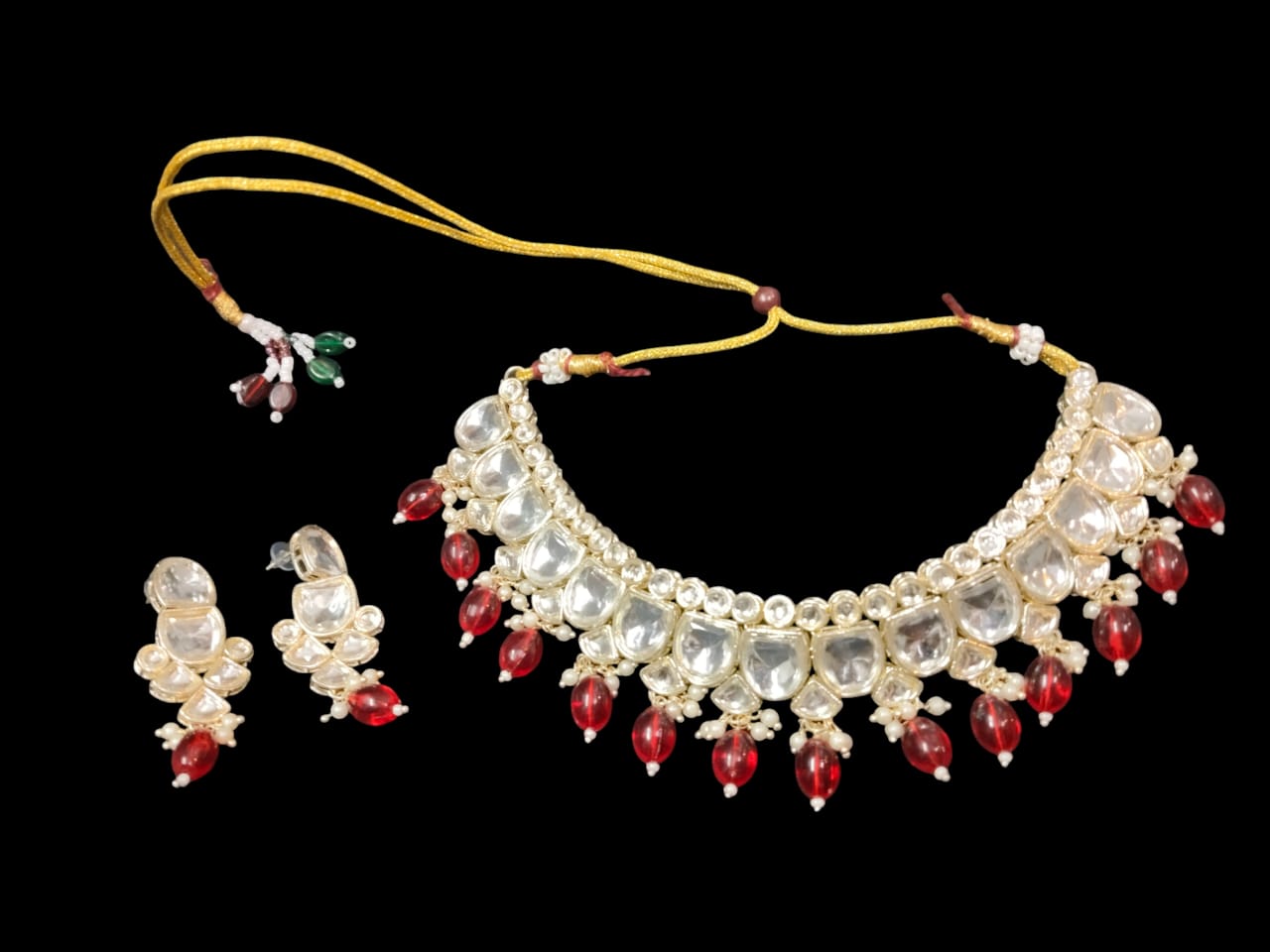 Square Graceful Kundan Red Jewel Set