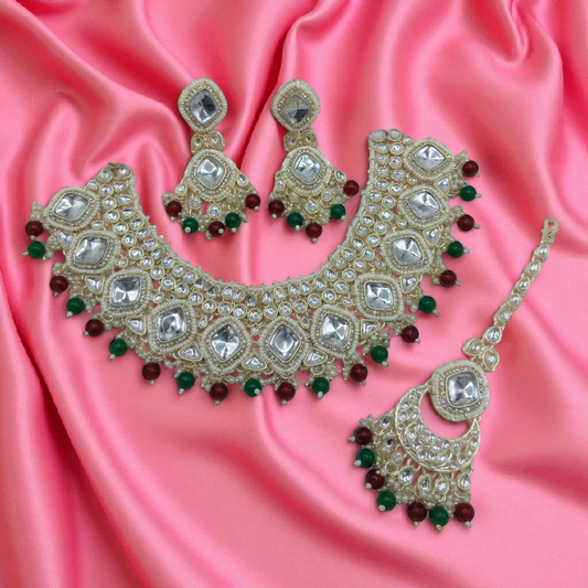 Charming Choker Necklace (Maroon-Green)