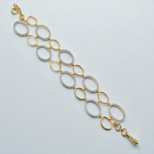 Chic Oval-Link AD Bracelet