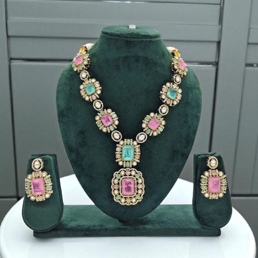 Stylish Stone Necklace Set
