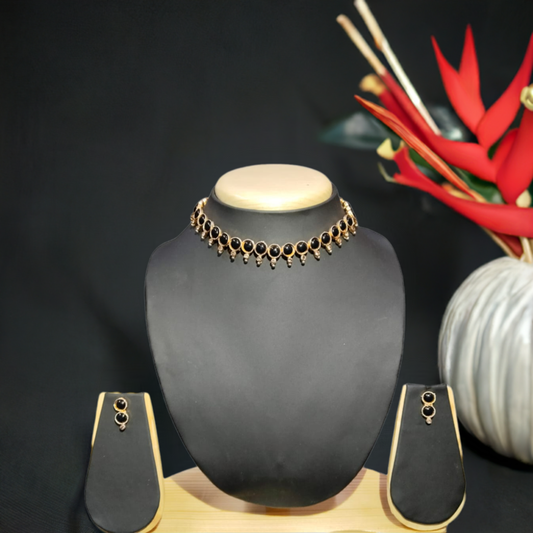 Black Colour Copper Plated Necklace Set